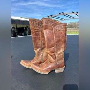 ✨ Beautiful Vintage Ariat Boots,✨